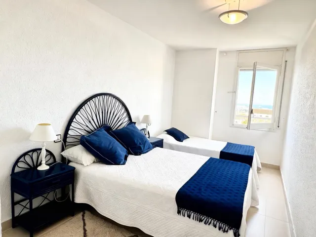 Piso en venta en Roses — 13