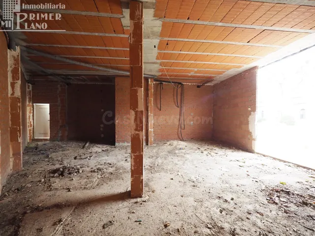 *Local comercial en Paseo Ramon Ugena, de 75 m2 por solo 70. - foto 4