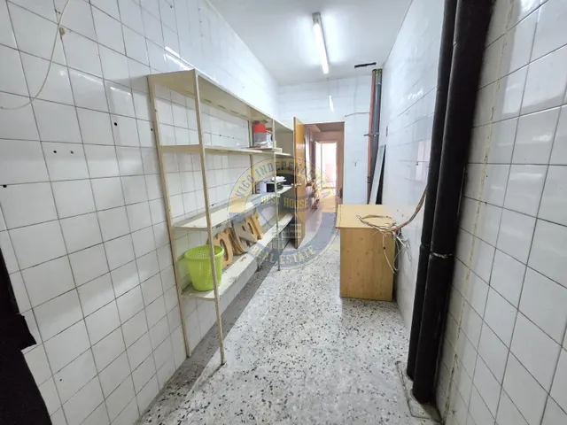 Cafetería con excelente ubicación — 28