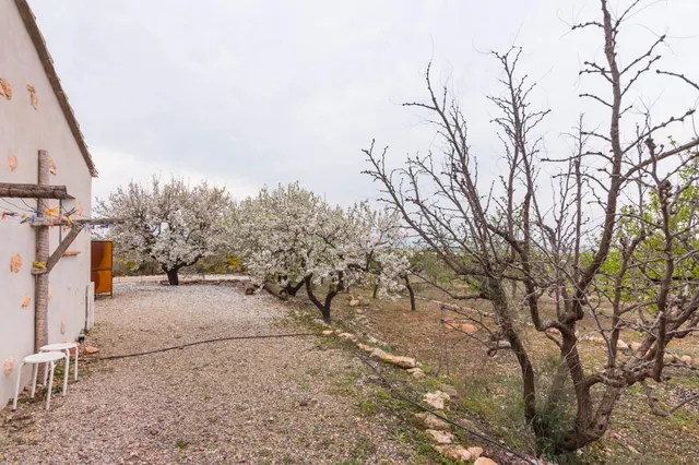 Se vende chalet único - Un rincón dónde habita el arte — 43