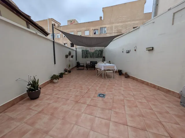 AMPLIO PISO DE 3 DORMITORIOS CON PATIO DE 55 M2 EN EL CENTRO DE SANTOMERA — 30