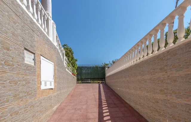 VILLA DE LUJO PLAYA DE LA MATA. URBANIZACION PRIVADA — 43