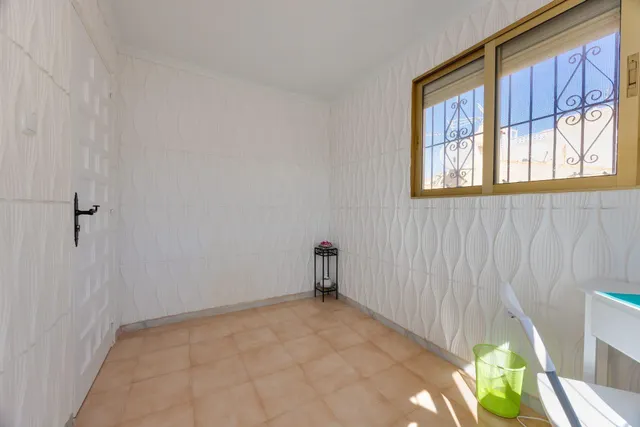 Casa 2 habitaciones 51m² en venta - La marina — 30