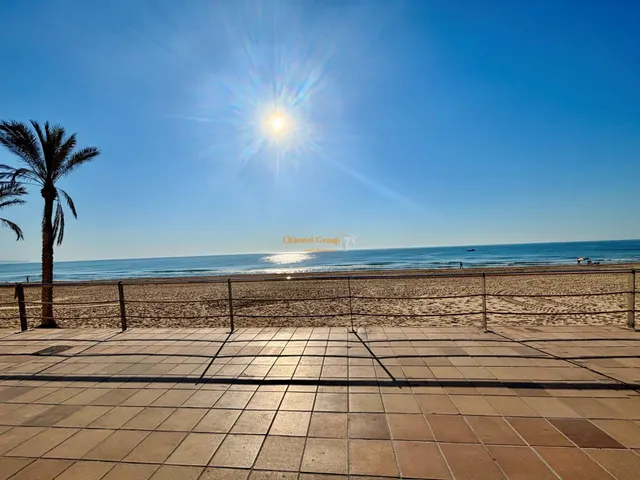 Piso en Guardamar del segura en primera línea del mar — 19