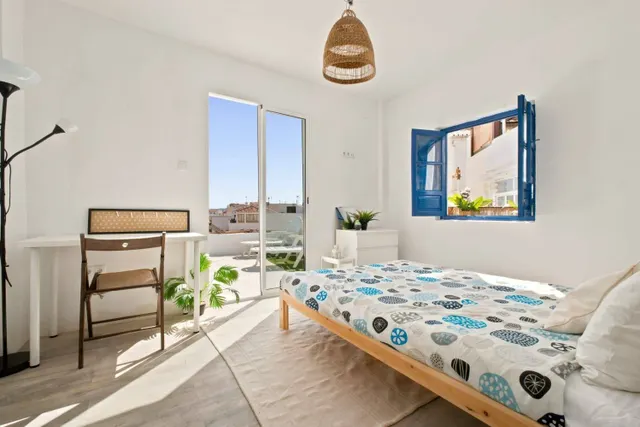 Exclusiva casa andaluza reformada en el casco histórico de S - foto 3