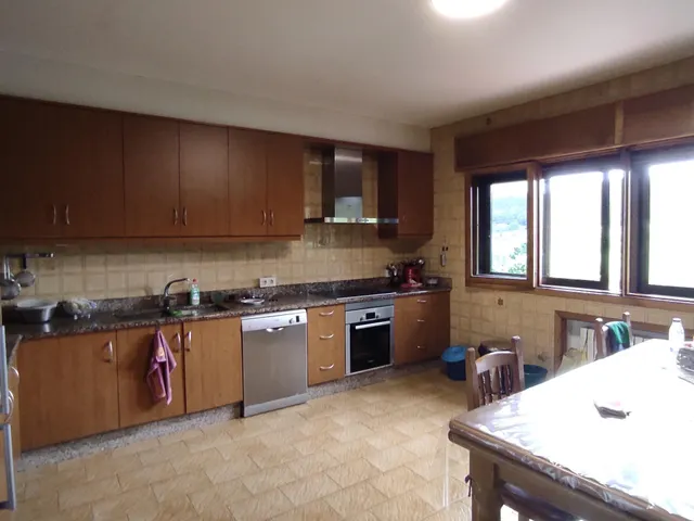 CASA EN VENTA CON AMPLIA FINCA — 30