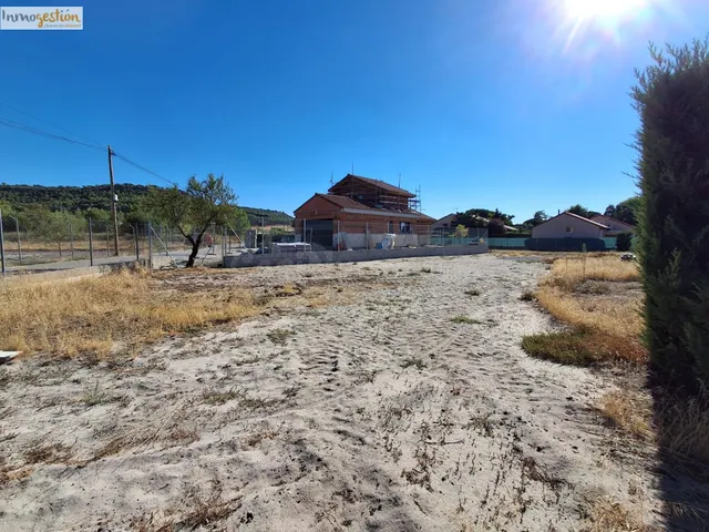 EN VENTA TERRENO URBANO EN TUDELA DE DUERO - foto 3