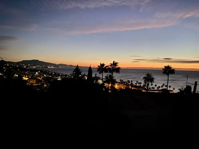 Preciosa casa en Estepona (Málaga) con maravillosas vistas al mar — 48