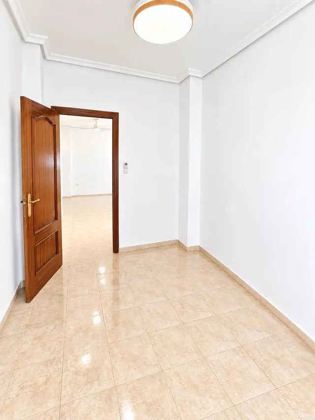 CASA DE PUEBLO CON ENCANTO, REFORMADA Y CON POSIBILIDAD DE CREAR UNA SEGUNDA VIVIENDA – GILET — 16