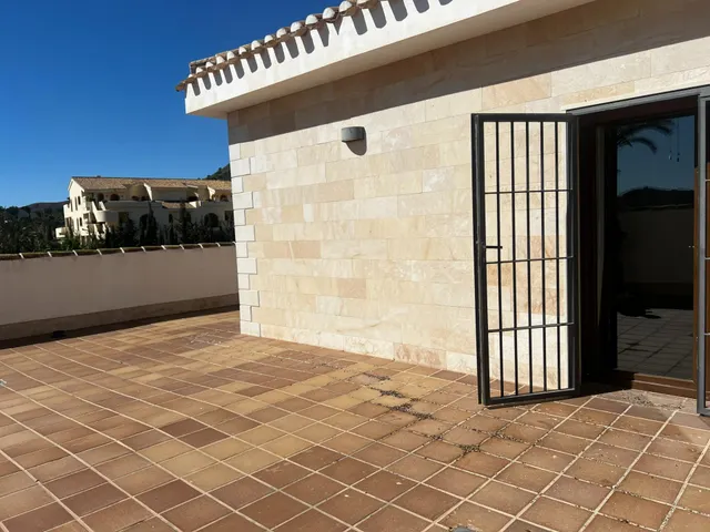 Se vende finca con increíble chalet en La Manga Club — 43