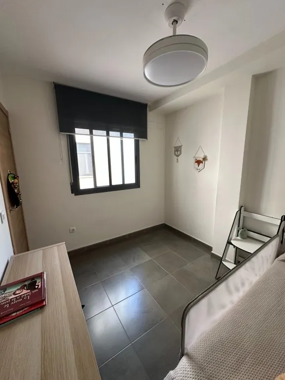 PISO EN ALMAZORA EN CALLE JUAN SEBASTIAN EL CANO — 19