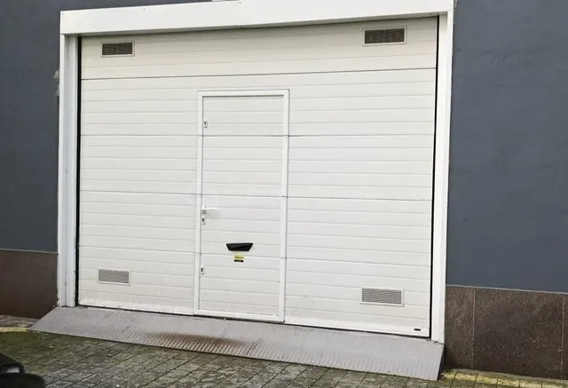 GARAJE CERRADO VENTA CENTRO SANTANDER