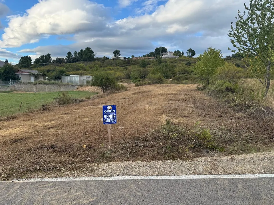 SE VENDE SOLAR EN CABAÑAS RARAS