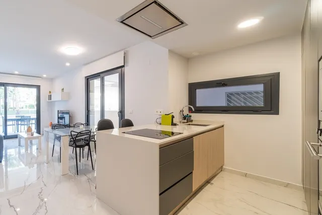 Apartamento 2 habitaciones 81m² en venta - PAU 8 — 13