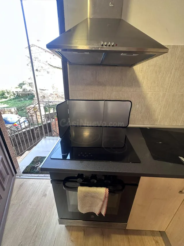 Encantadora Casa Semireformada en San Cibrao das Viñas - Ide - foto 3