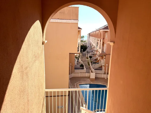 Gran apartamento en Torrevieja: 1 hab, 1 baño — 7