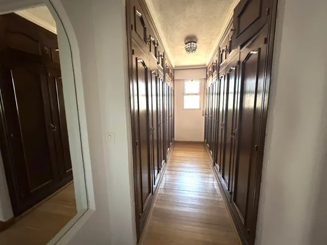 AMPLIO PISO DE 200 M2 EN ALQUILER – GRANADA — 22