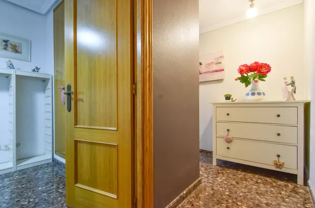 ¡Magnífica vivienda en una de las mejores zonas de Paiporta! — 17
