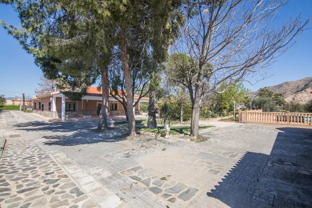 ¡chalet con piscina y gran parcela en Redován! — 6