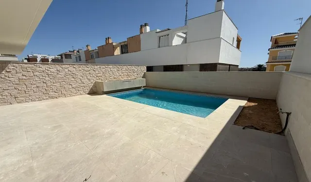ALTO STANDING - GRAN LUJO - Villa Pareada con PISCINA PRIVADA, y ASCENSOR PRIVADO — 8