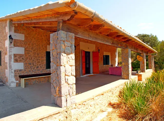 Casa con Caracter en plena Naturaleza , Esporles !!! - foto 2