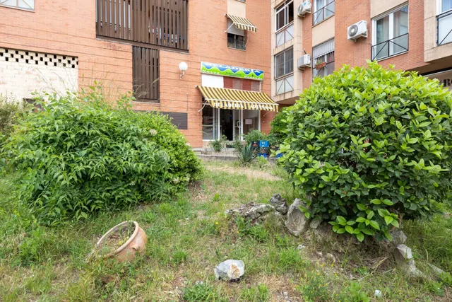 ¡Oportunidad! Se vende local con negocio de heladería en pleno funcionamiento. Parque Nueva Granada — 2