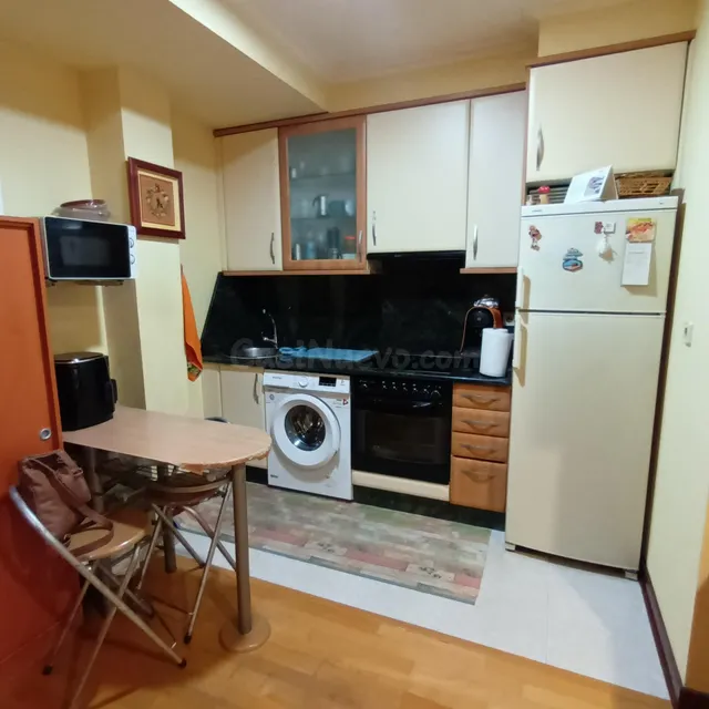 Piso 1 habitación 45m² en alquiler - Martínez Garrido — 5