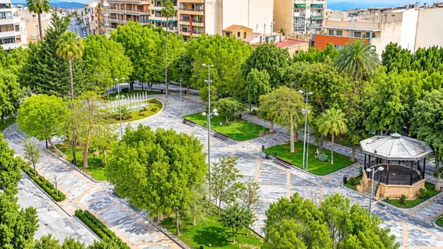 ÁTICO EN EL CORAZÓN DE ORIHUELA CON DOS GARAJES - foto 2