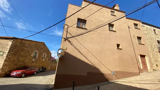Encanto, amplitud y ubicación privilegiada en el corazón del - foto 3