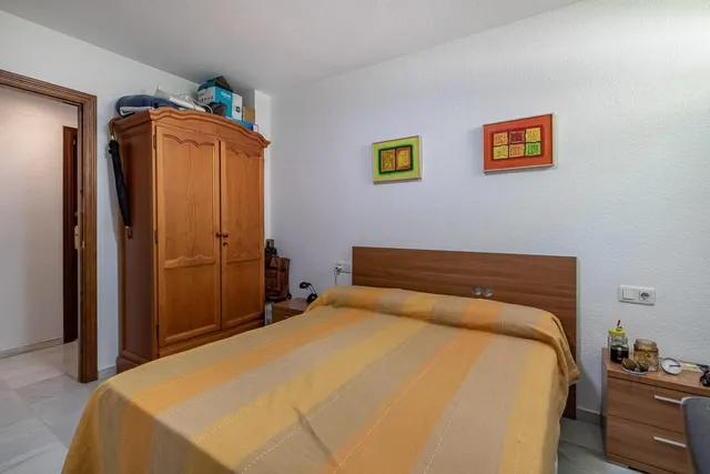 ¡¡Fantástico piso de 7 habitaciones en Bola de Oro!! — 12