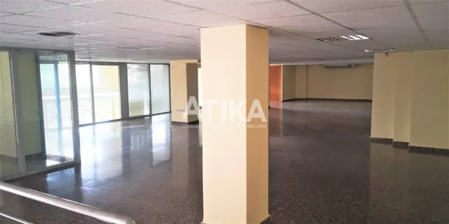 Local comercial 441m² en venta - Sant Josep — 8
