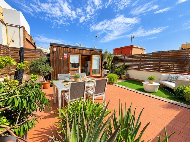 Ático dúplex en última planta con gran terraza de uso exclus - foto 3