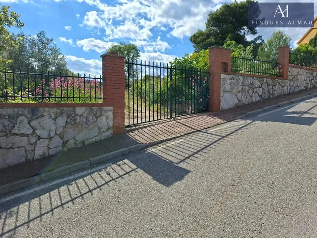 Terreno en venta en Calle Riu Flamisell, 58 Vallirana - foto 3