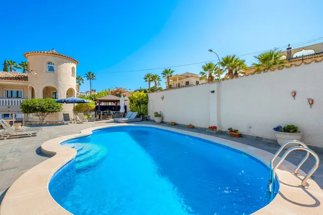 Villa 5 habitaciones 375m² en venta - Comunidad valenciana — 47