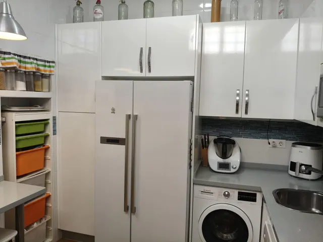 Se vende piso en cadiz , zona centro - mercado — 8