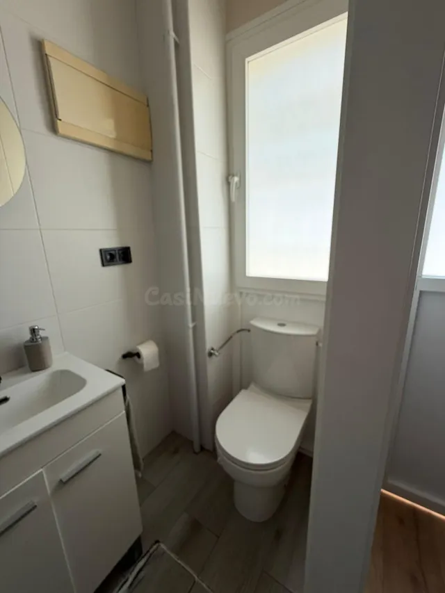 Local convertido en vivienda - foto 5
