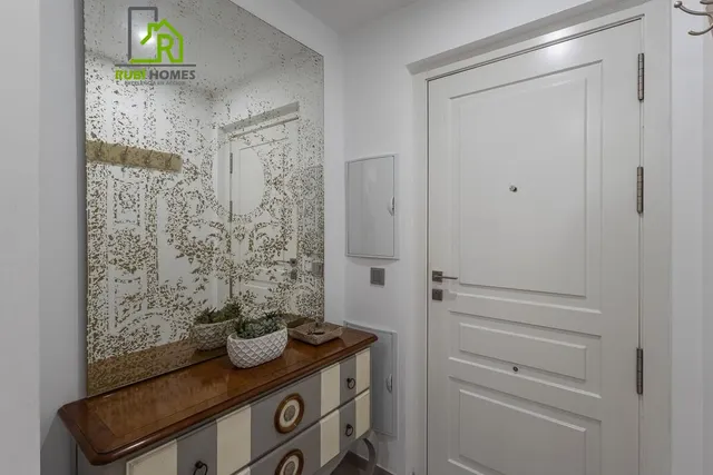 PISO EN VENTA - GRANADA (C/Recogidas) — 32