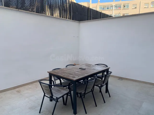 Planta baja reformada con terraza - foto 4
