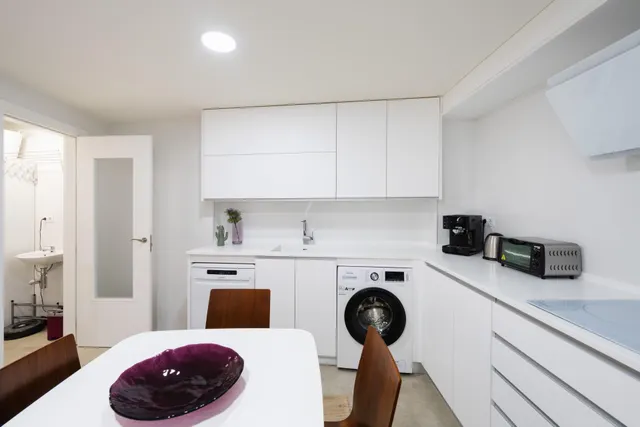 Amplio Piso en Venta en el Corazón de Almería — 19
