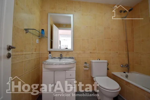 ¡EN PRIMERA LÍNEA DE PLAYA! LUMINOSO EN RESIDENCIAL CON PISCINA Y GARAJE — 33