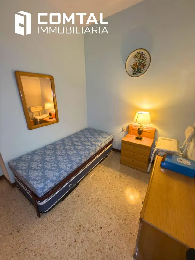 Piso familiar de 4 habitaciones, 2 baños y terraza en los alrededores de Sagrada Família — 8
