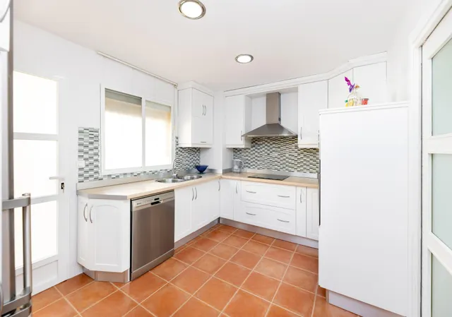 Vivienda unifamiliar reformada en Alhendín — 10