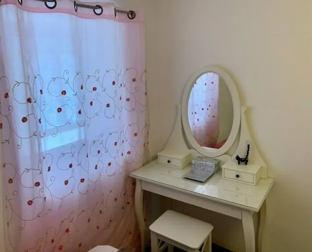 SE VENDE CASA DE DOS PLANTAS EN VALENCIA DE DON JUAN, COCINA, SALÓN, 3 HAB., BAÑO, ASEO Y PATIO. — 14