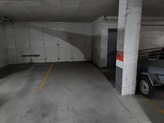 PISO (VPO) DE 3 DORMITORIOS Y CON GARAJE EN SANTA FE — 27