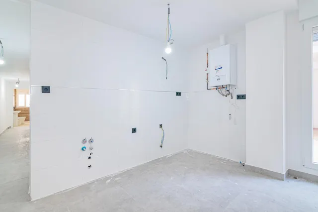 ¡Tu nuevo hogar en Cenes de la Vega te espera! ✨ — 43