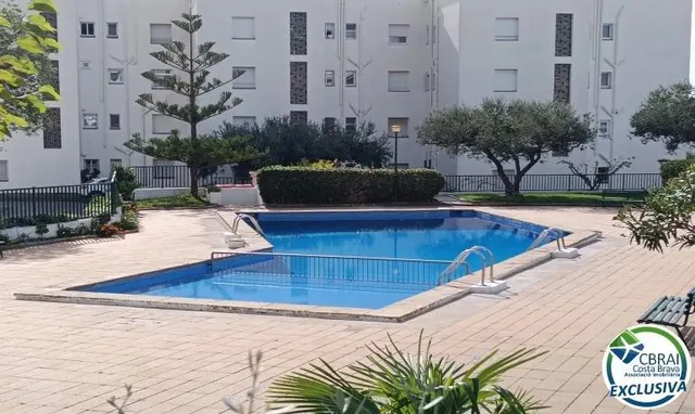 Bonito piso con vista mar en mas oliva Roses — 31