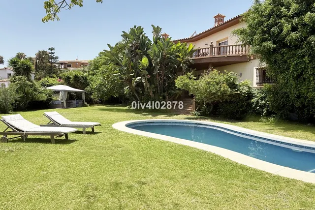 Chalet 6 habitaciones 493m² en venta - Centro — 26
