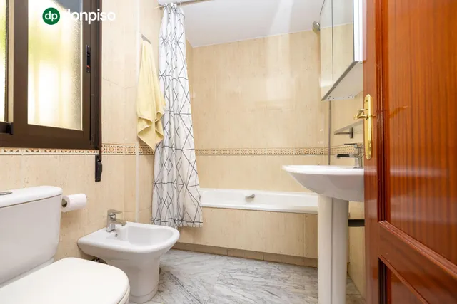 Piso 4 habitaciones 133m² en venta - El serrallo — 11