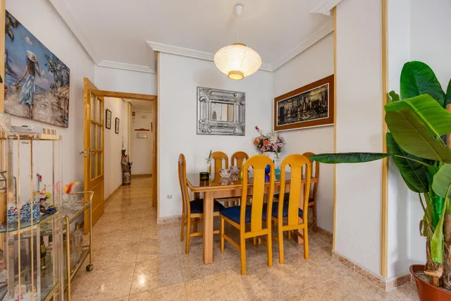 PISO EN TORREVIEJA CERCA DE LA PLAYA DEL CURA — 7