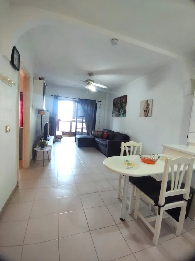 ARONA – Tenbel -balcon mar  piso 1 DORMITORIO-BALCON - |salon comedor COCINA americana-piscina comunitaria, ascensor  -960 €/MES- tenerife sur — 3